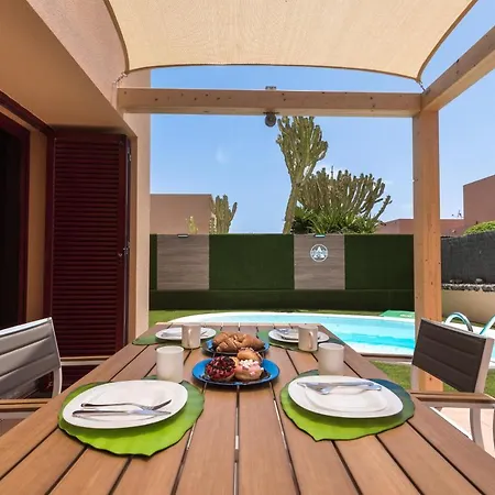 Villa Home2book Aloha Beach Private Heated Pool Lajares